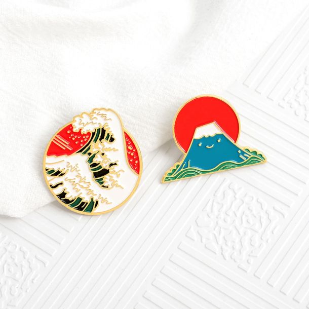 Japanese Style Art Enamel Pin